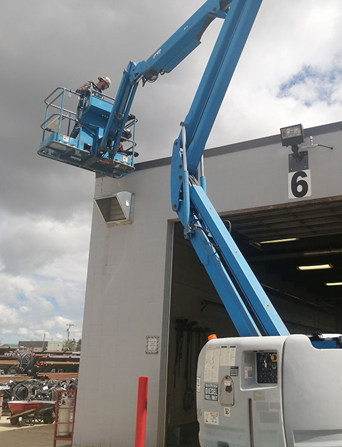 Energy-Safety-Canada-Mobile-Elevated-Work-Platform-Training-Edmonton